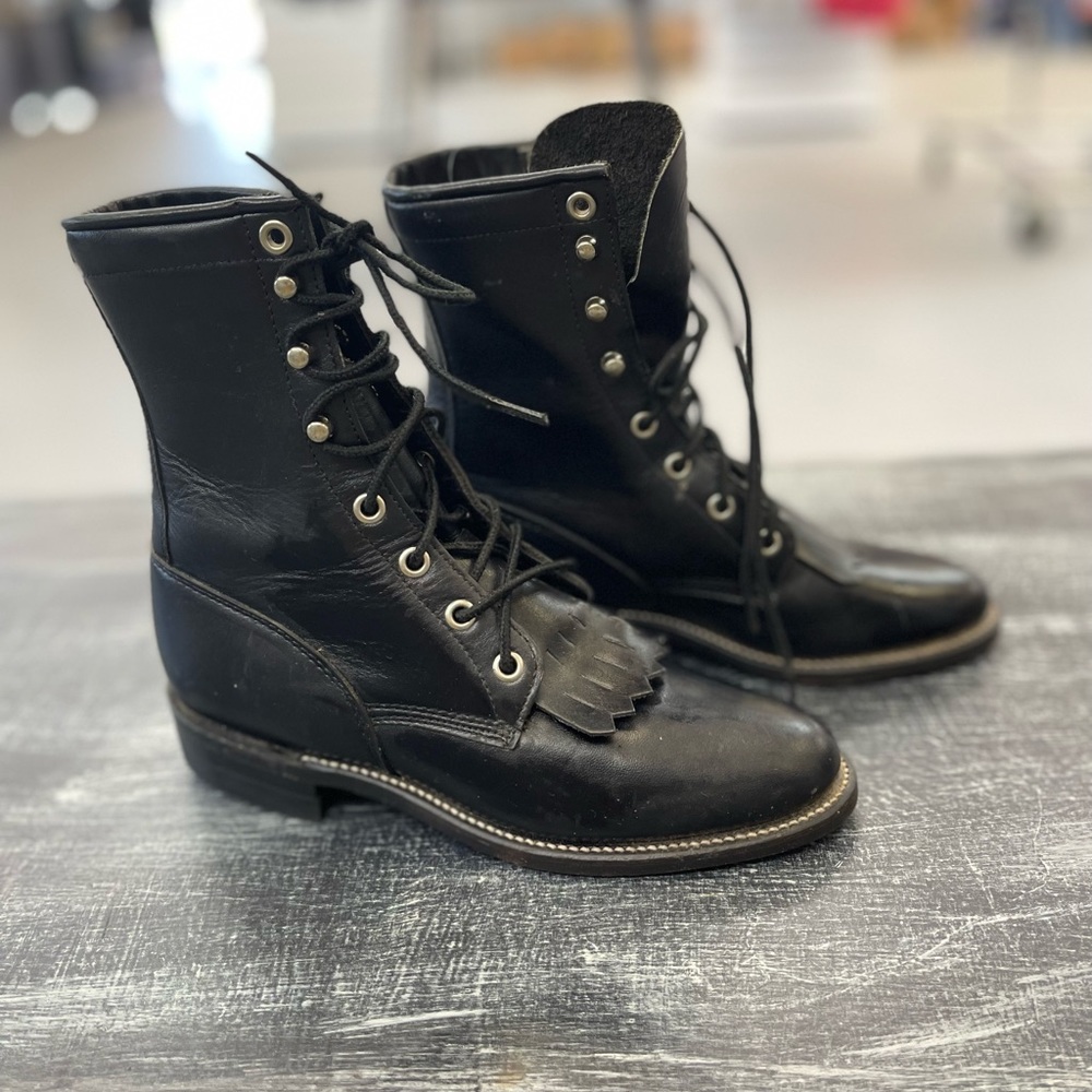 Black Justin boots
